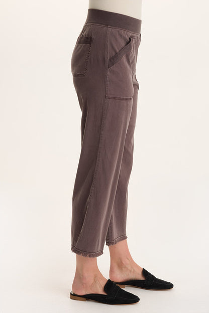 Daga Tencel Pull-On Crop Pant Bistro Pigment - XCVI