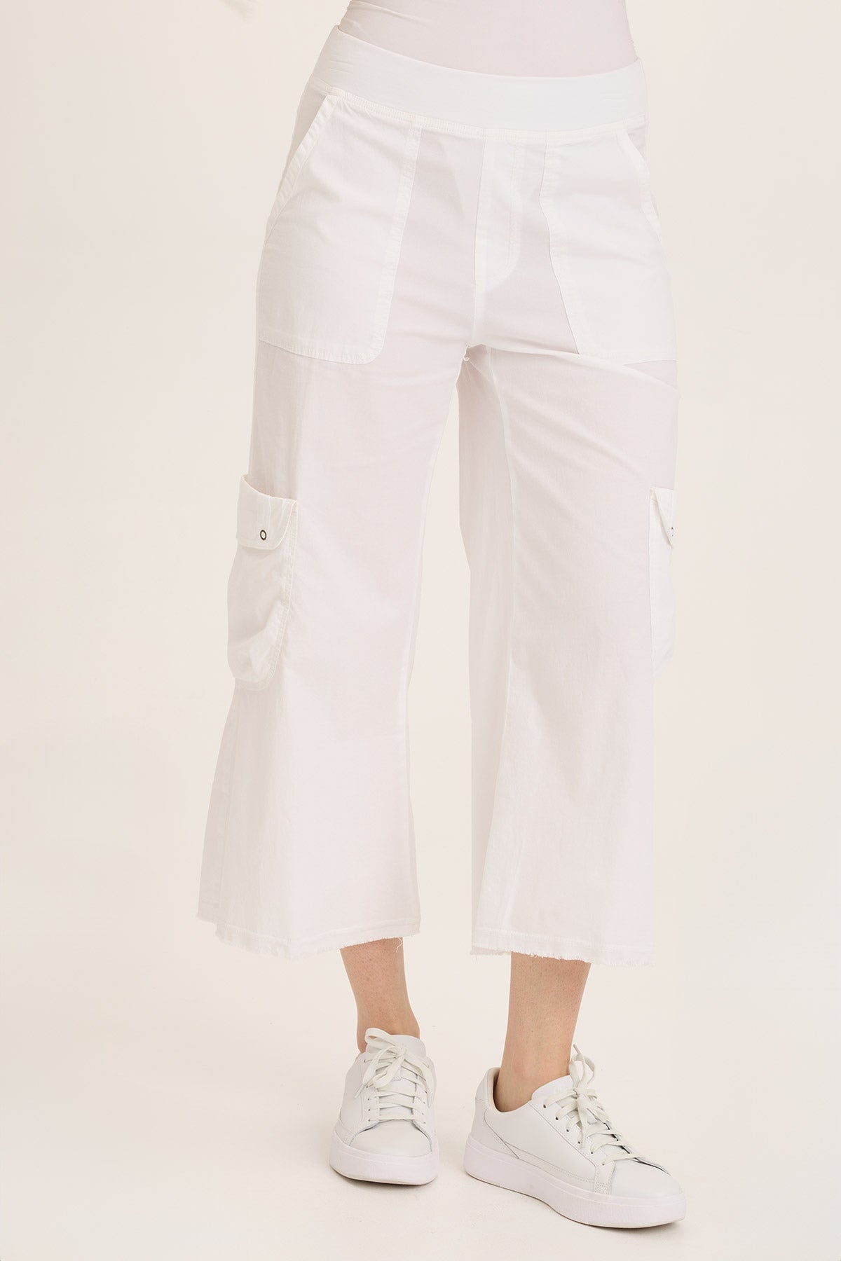 Femke Stretch Poplin Cargo Crop in White White - XCVI