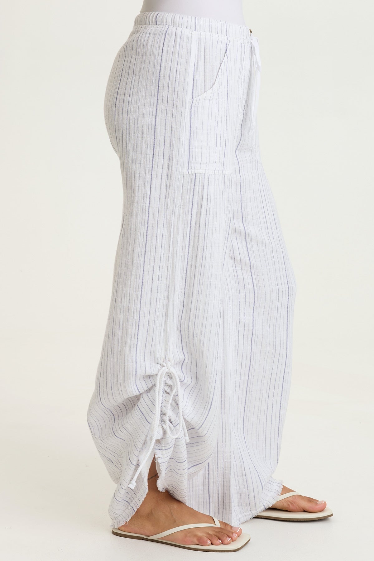Muriel Indigo Stripe Gauze Cincable Leg Pull-On Waist Wide-Leg Pant White - XCVI