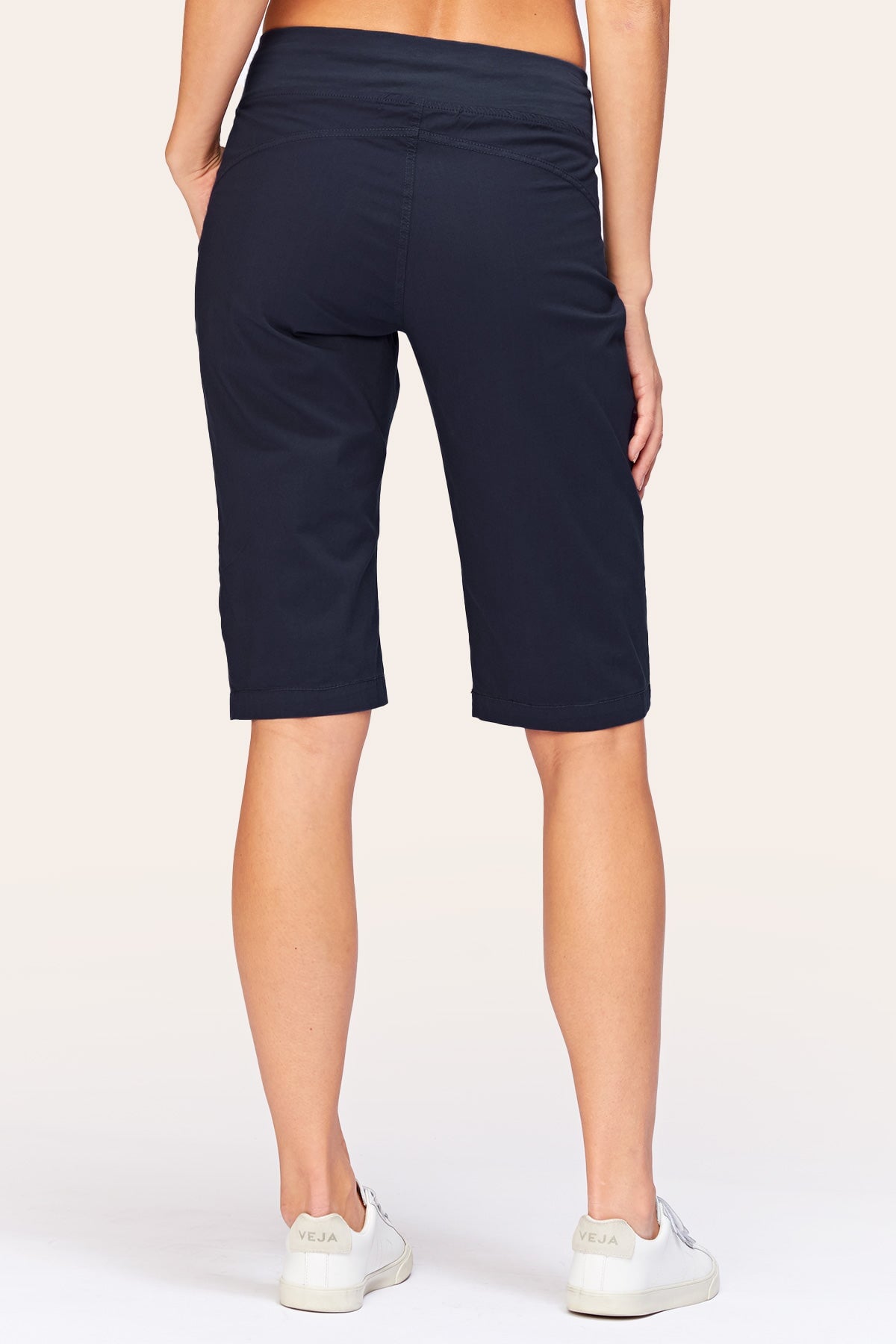 Tatem Bermuda in Navy Navy - XCVI