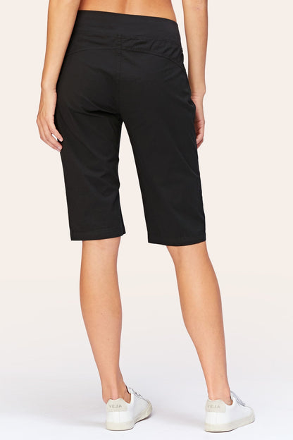 Tatem Bermuda in Black Black - XCVI