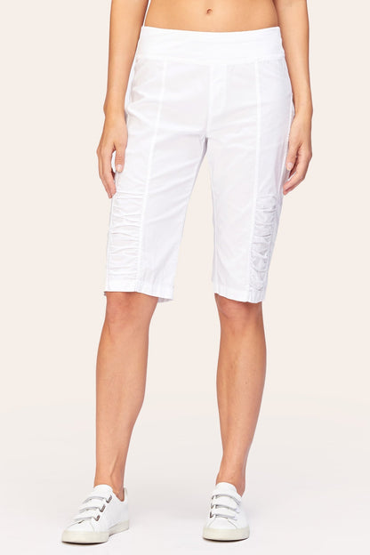 Tatem Bermuda in White White - XCVI