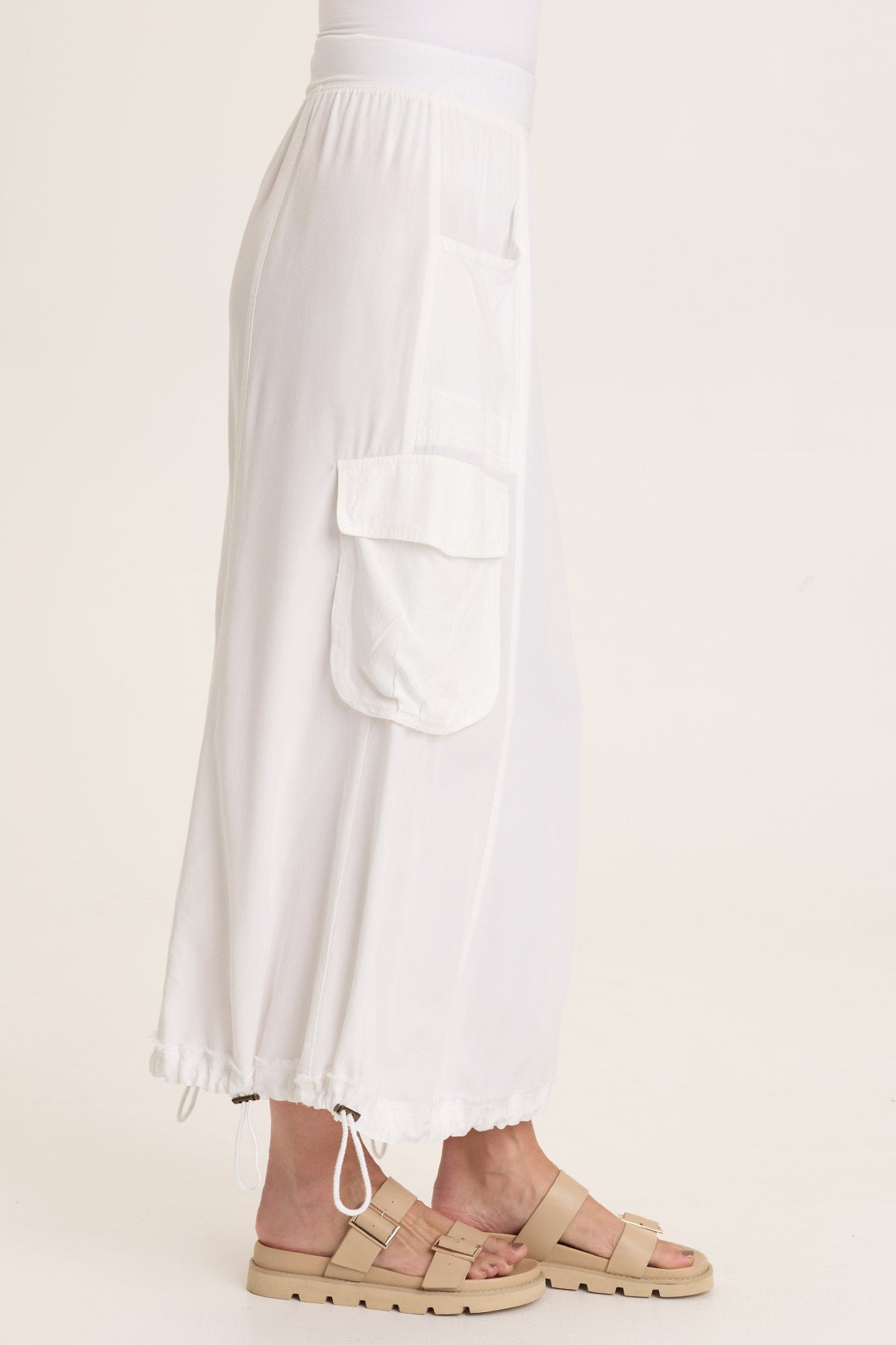 Wearables Ingram Twill Cargo Skirt with Cinchable Hem and Pull-On Elastic Waist White - XCVI