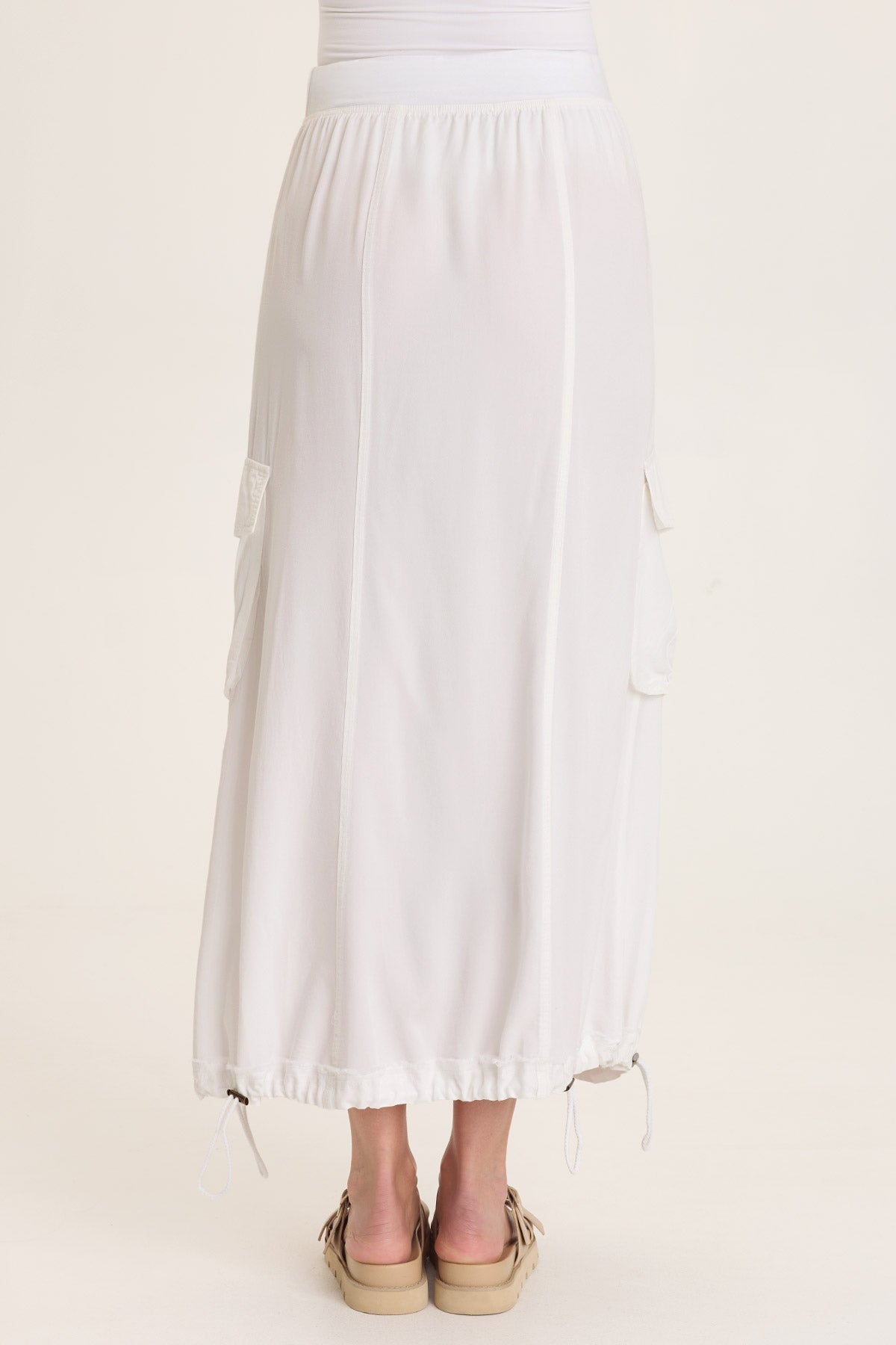 Wearables Ingram Twill Cargo Skirt with Cinchable Hem and Pull-On Elastic Waist White - XCVI