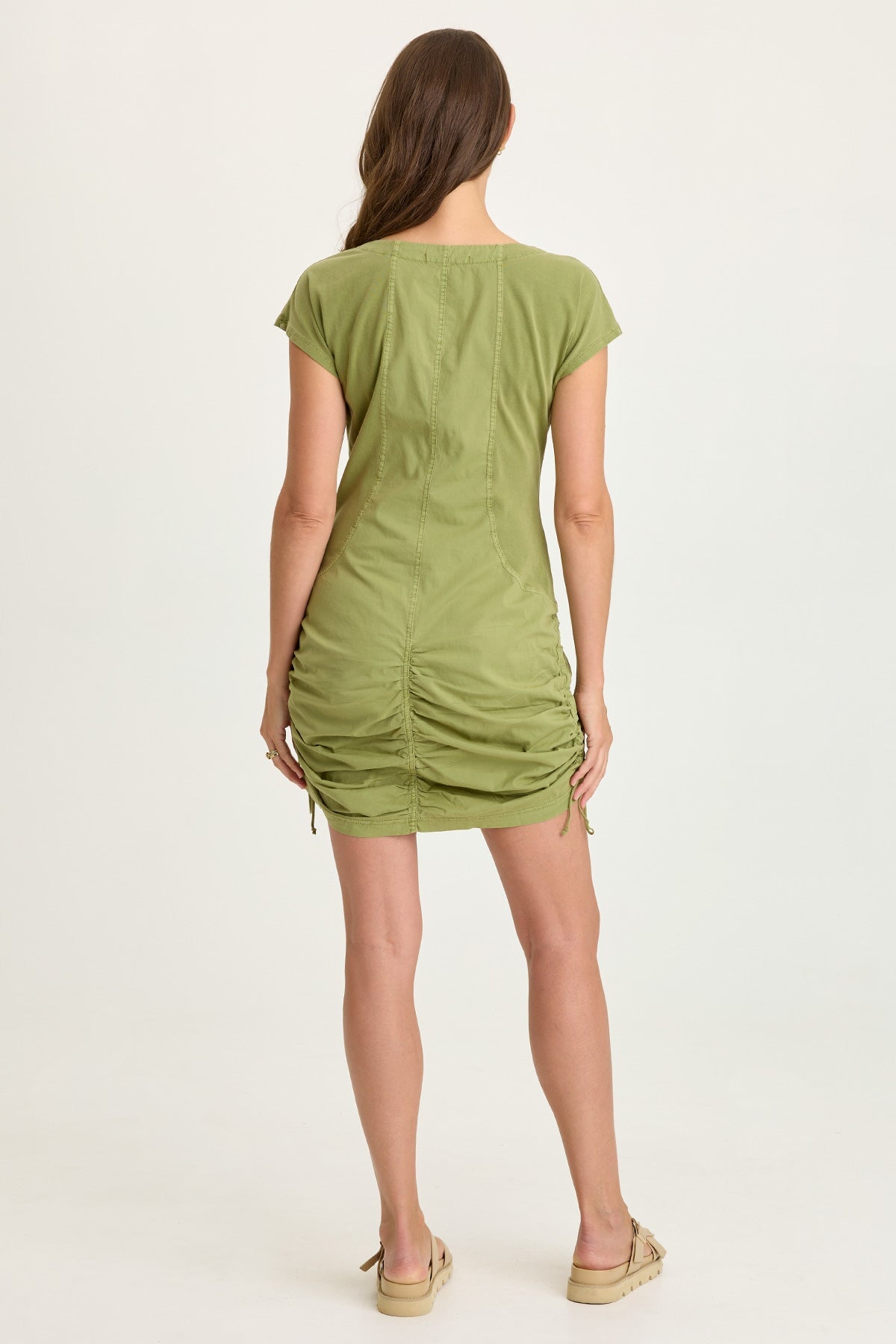 Wearables Wylda Stretch Poplin Cinchable V-Neck Short Sleeve Dress Garnish Pigment - XCVI