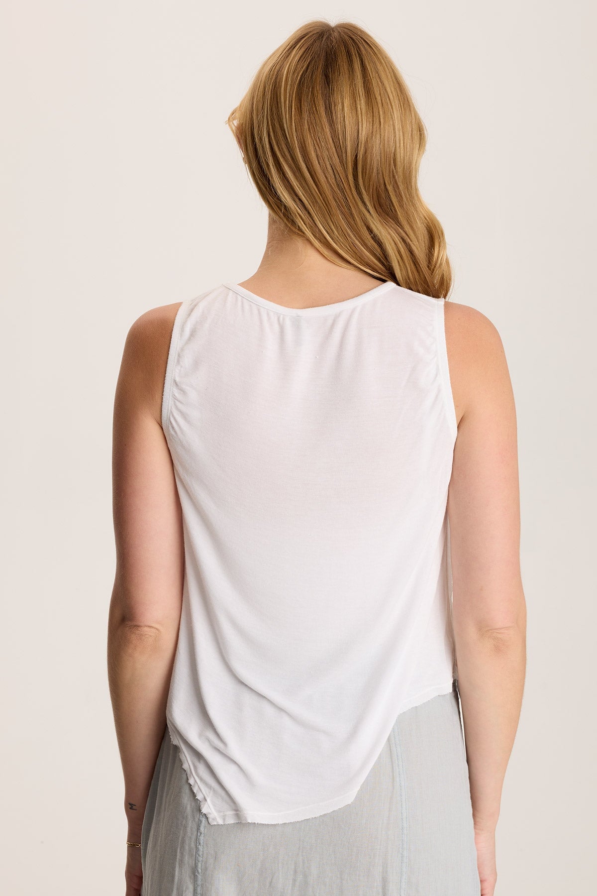 Leka High-Boatneck Tank White - XCVI