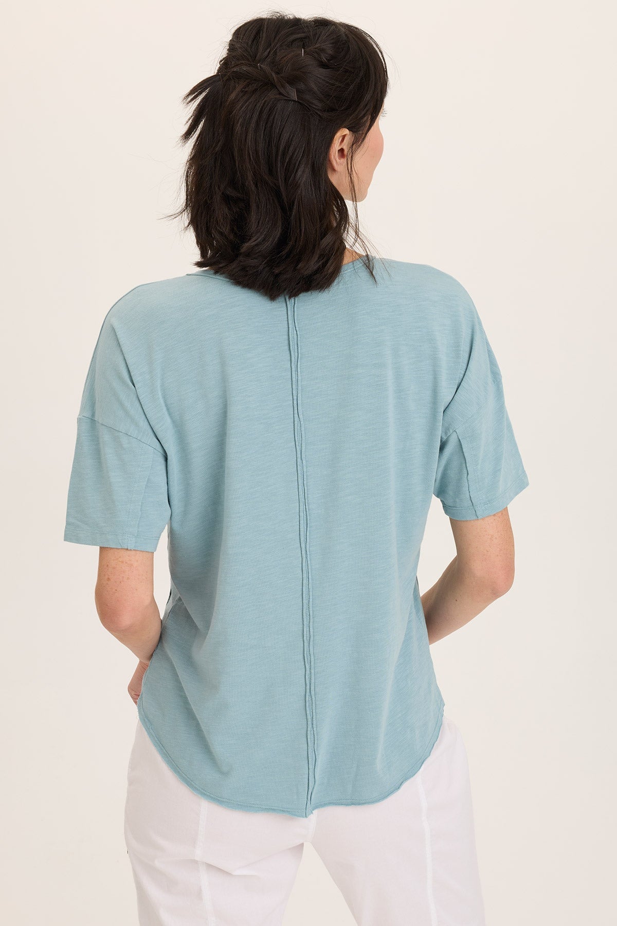 Wearables Duvall Oversize Soft Jersey Curved Hem Pocket Tee Ocean Front - XCVI