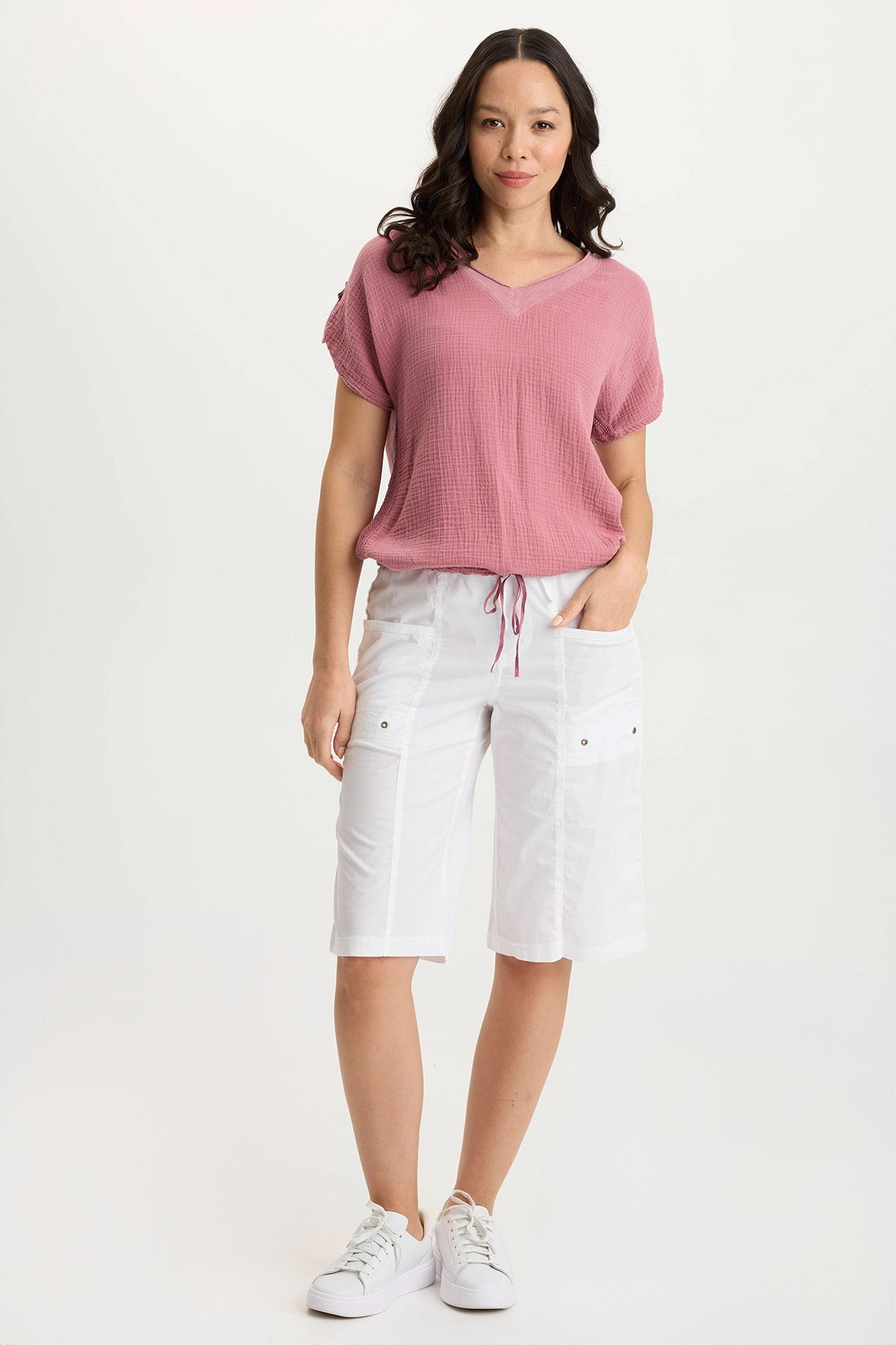 Bower Relaxed Gauze + Jersey Bubble Hem V-Neck Tee Cherished Pigment - XCVI