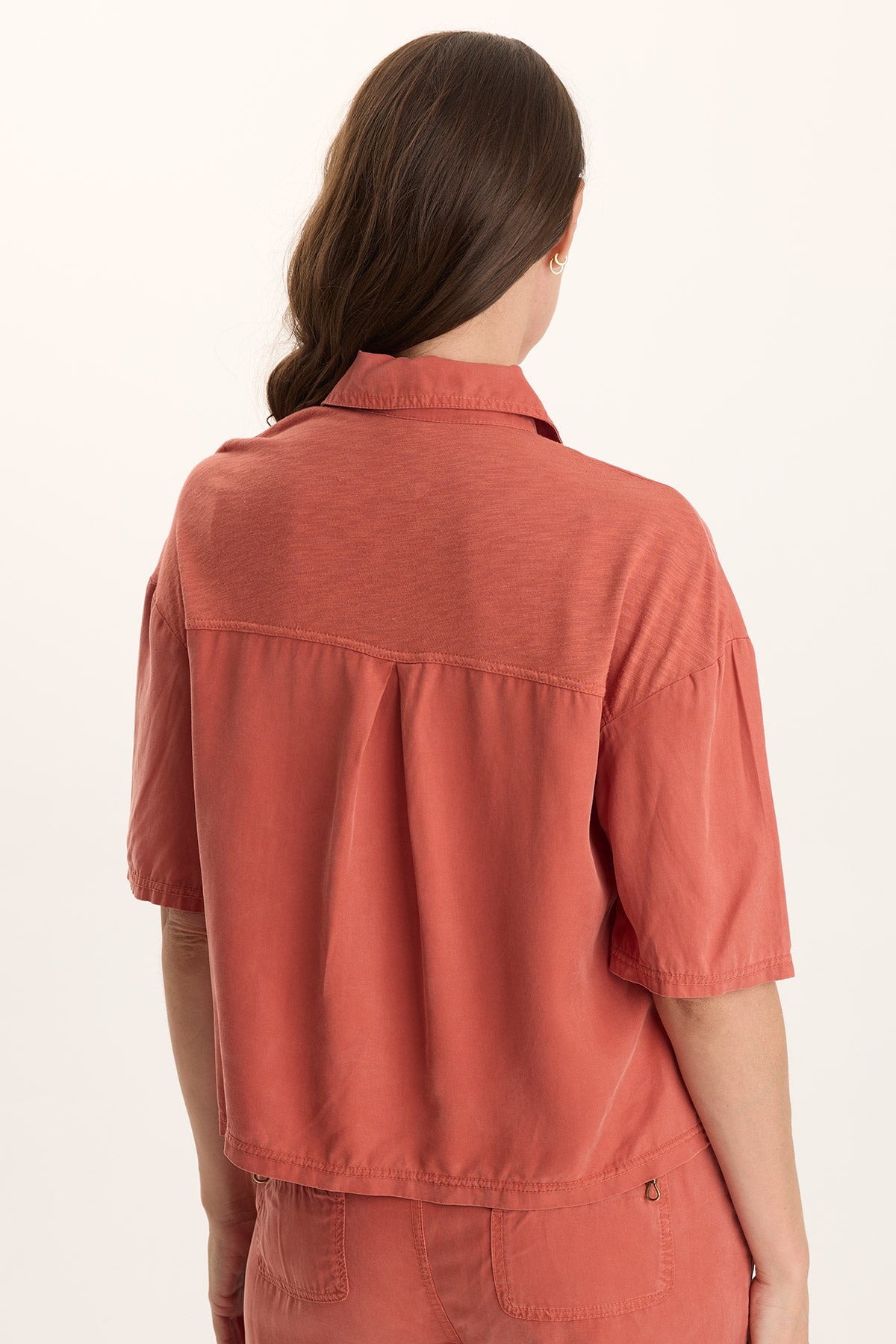 Tage Boxy Snap-Up Top Papaver - XCVI
