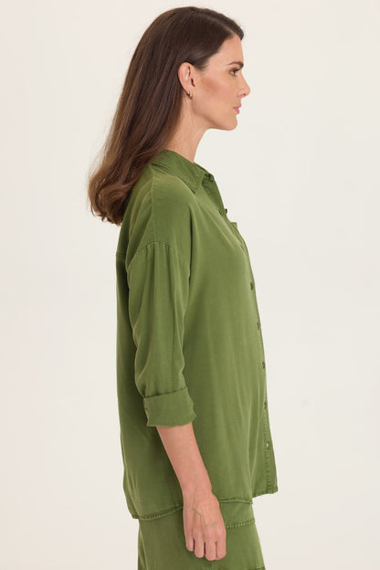 Wearables Dusten Relaxed-Fit Button-Up Apollo Pigment - XCVI
