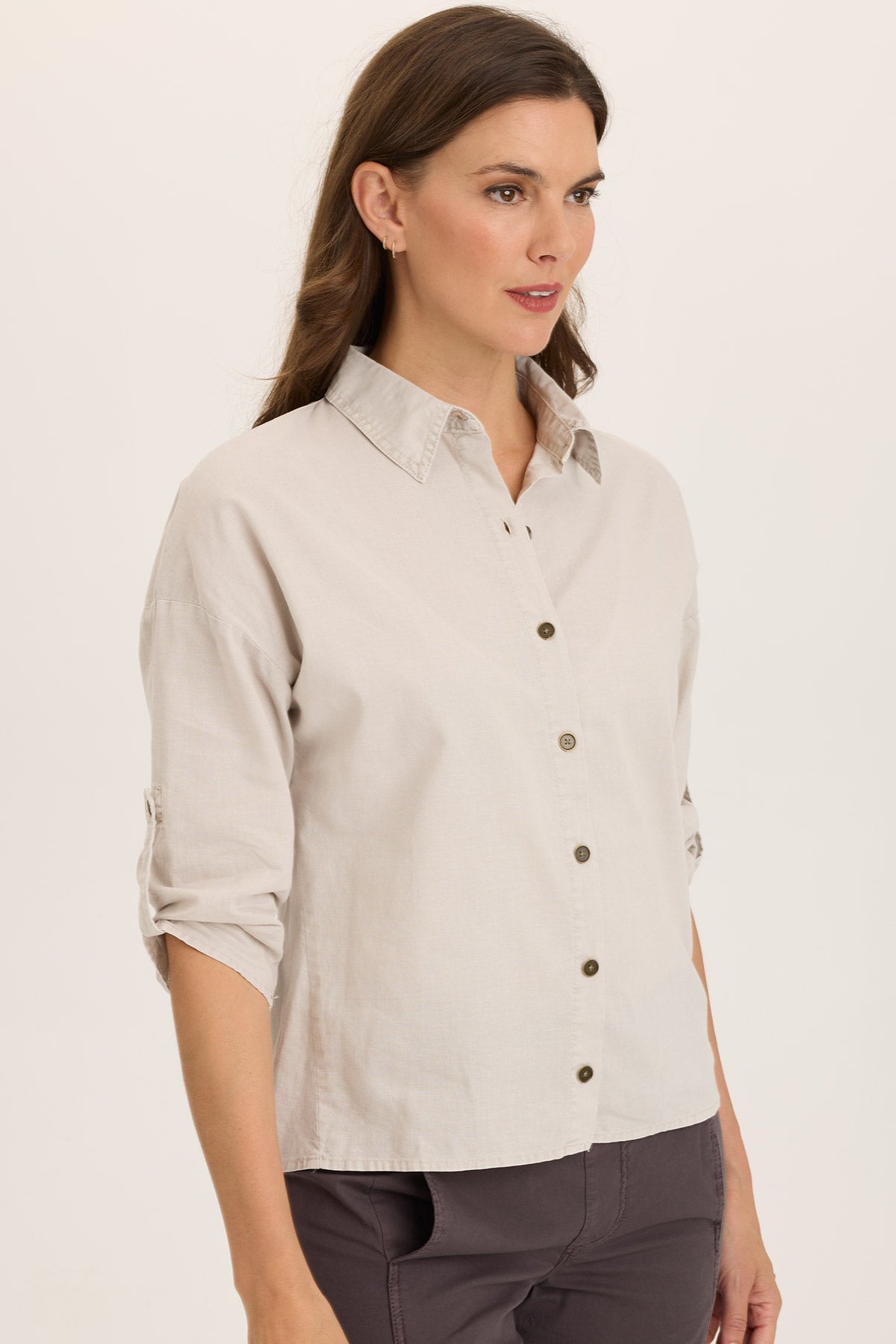 Wearables Carrie Linen 3/4-Sleeve High-Low Button-Up Ripple Pigment - XCVI