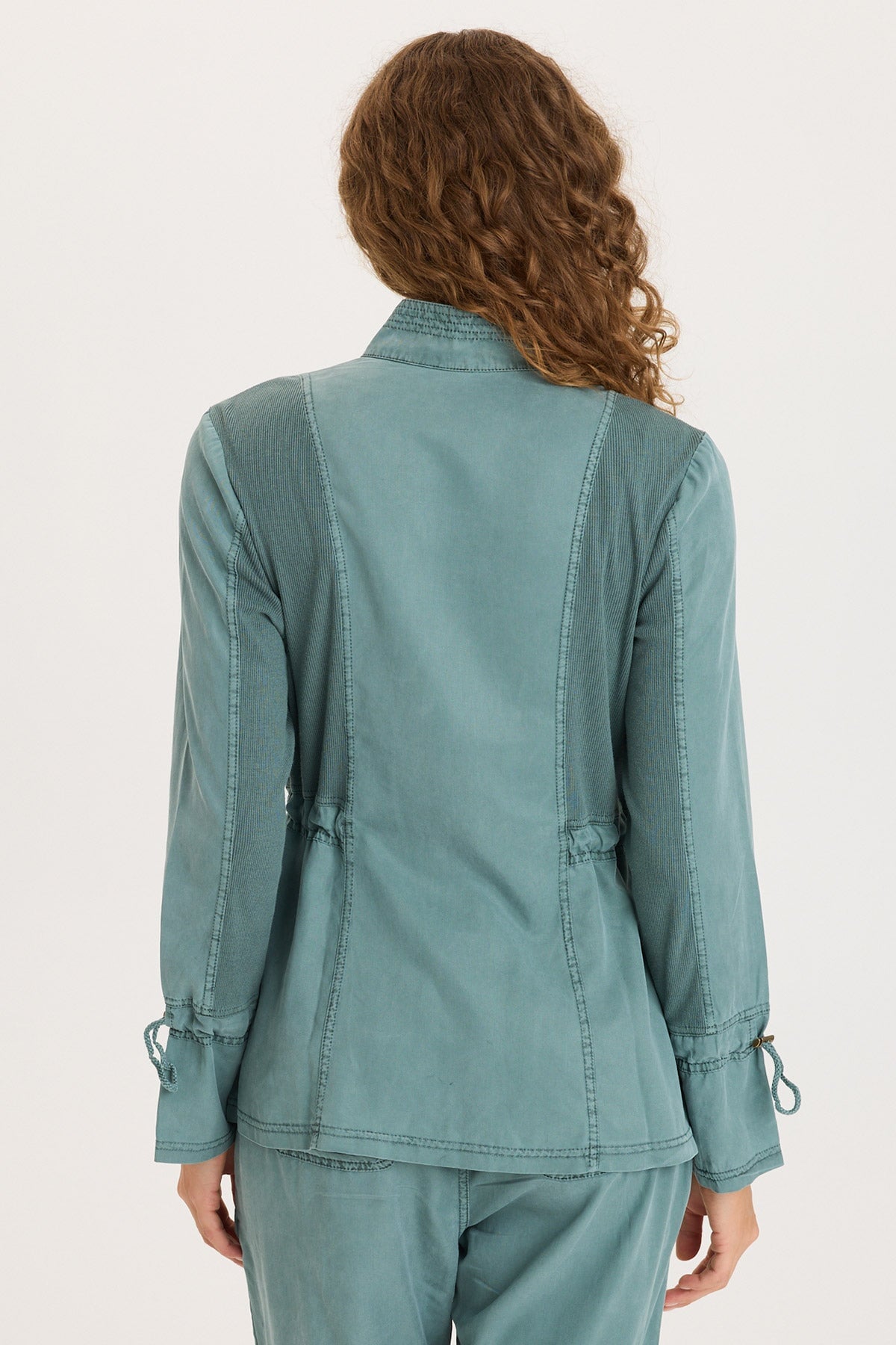 Hall Four-Pocket Cinchable Waist and Sleeves Twill with Rib Back Panels Jacket Ocean Storm Pigment - XCVI