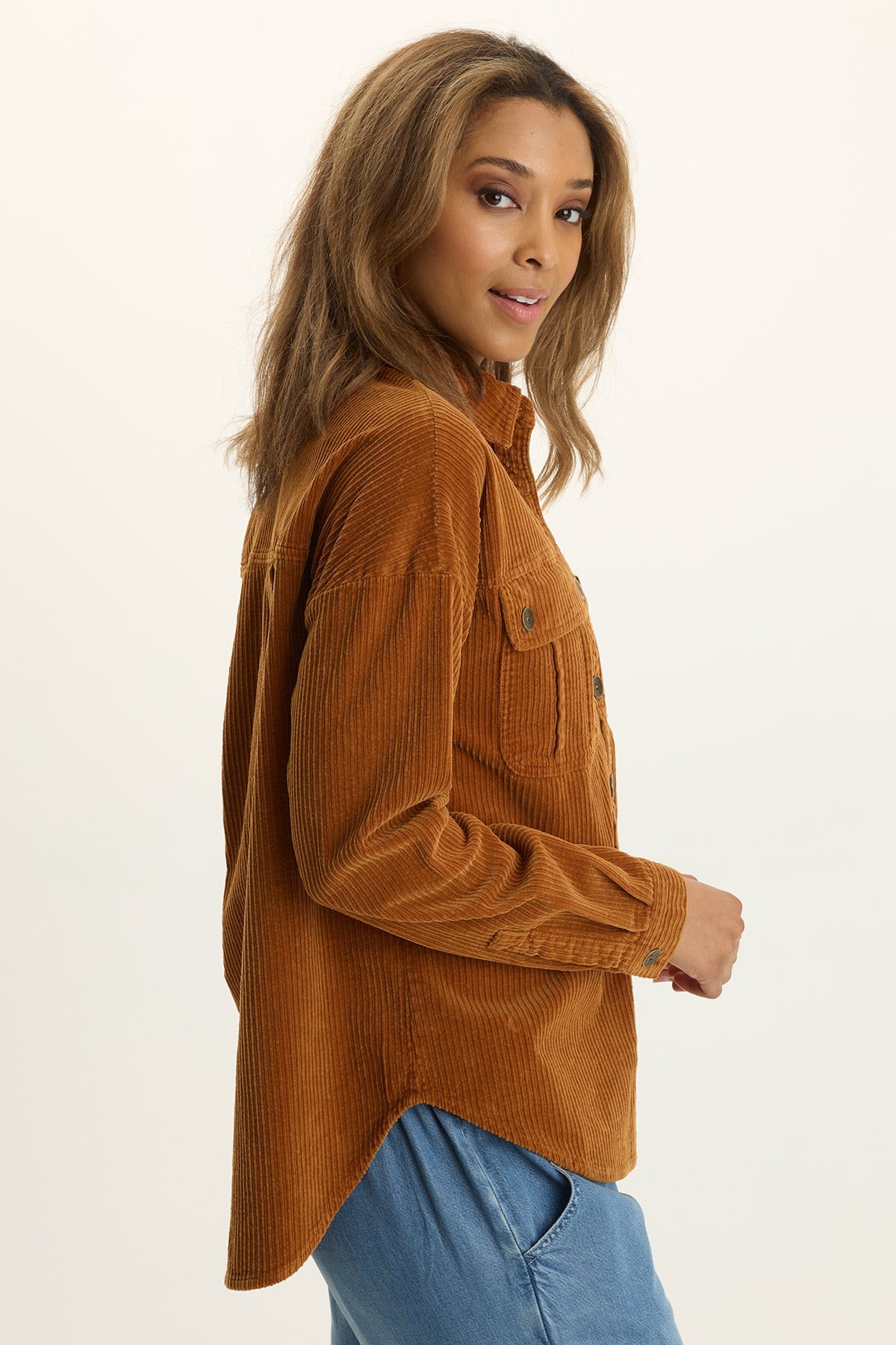 Wearables Smithson Corduroy Relaxed Shacket Maple Glaze Pigment - XCVI