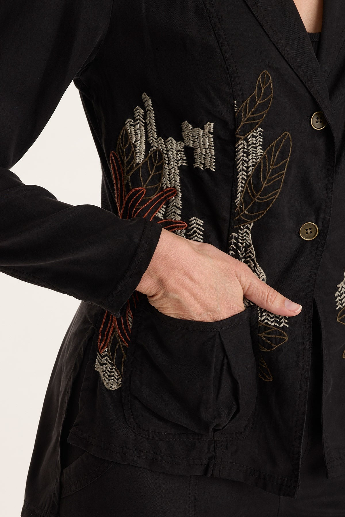 Embroidered Danski Twill Novelty Blazer Black - XCVI