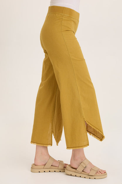Wearables Astri Asymmetric Wide Leg Pant handkerchief hem crop in Cotton/Linen Radiance Pigment - XCVI