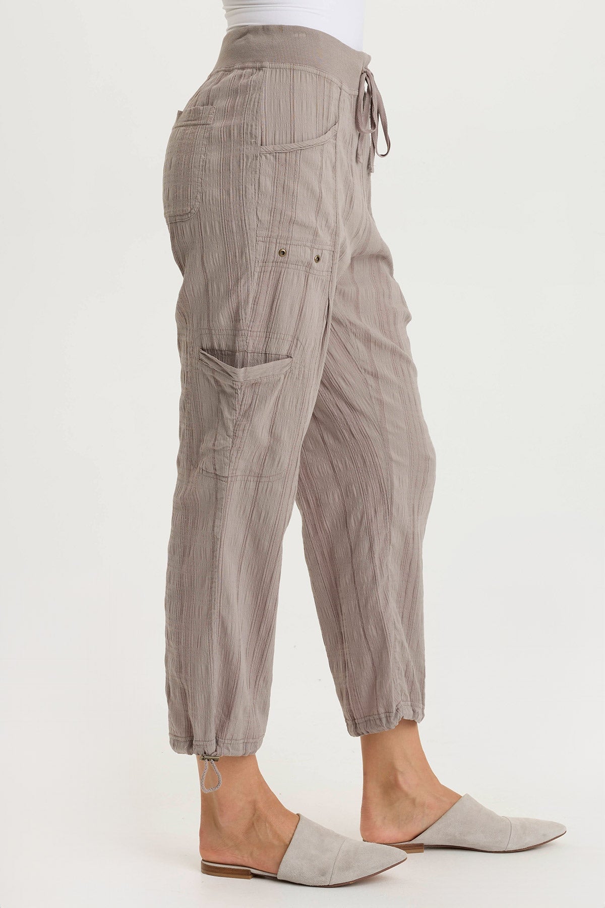 Ryle Textured Gauze Casual Crop Cargo Pant Poppy Seed - XCVI