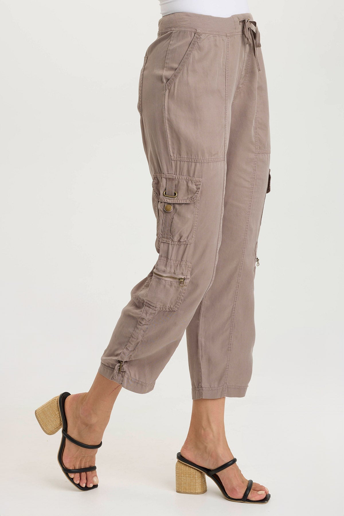 Selmy Twill Corded Cargo Crop Poppy Seed - XCVI