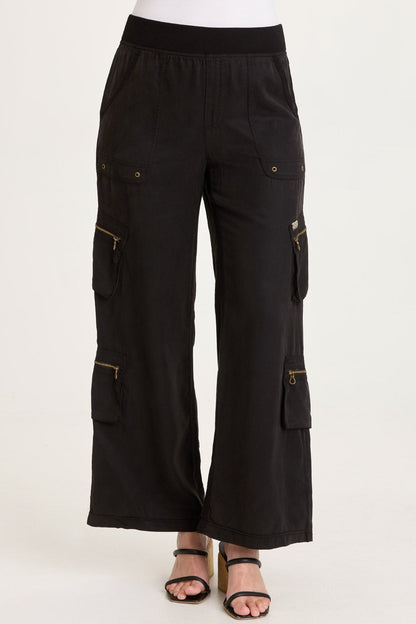 Britte Tencel Twill Multi-Pocket Cargo Pull-On Pant Black - XCVI
