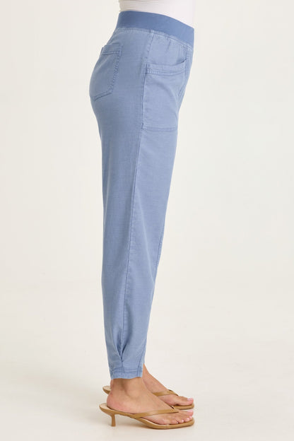 Wearables Beck Twill Barrel-Style Pant Shasta Lake - XCVI