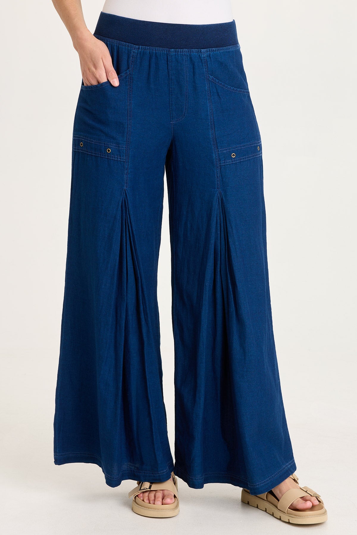 Jerona Indigo Twill Double Pleated Wide-Leg Pant Sluice Wash - XCVI