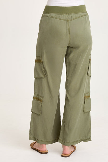 Britte Tencel Twill Multi-Pocket Cargo Pull-On Pant Espalier Pigment - XCVI