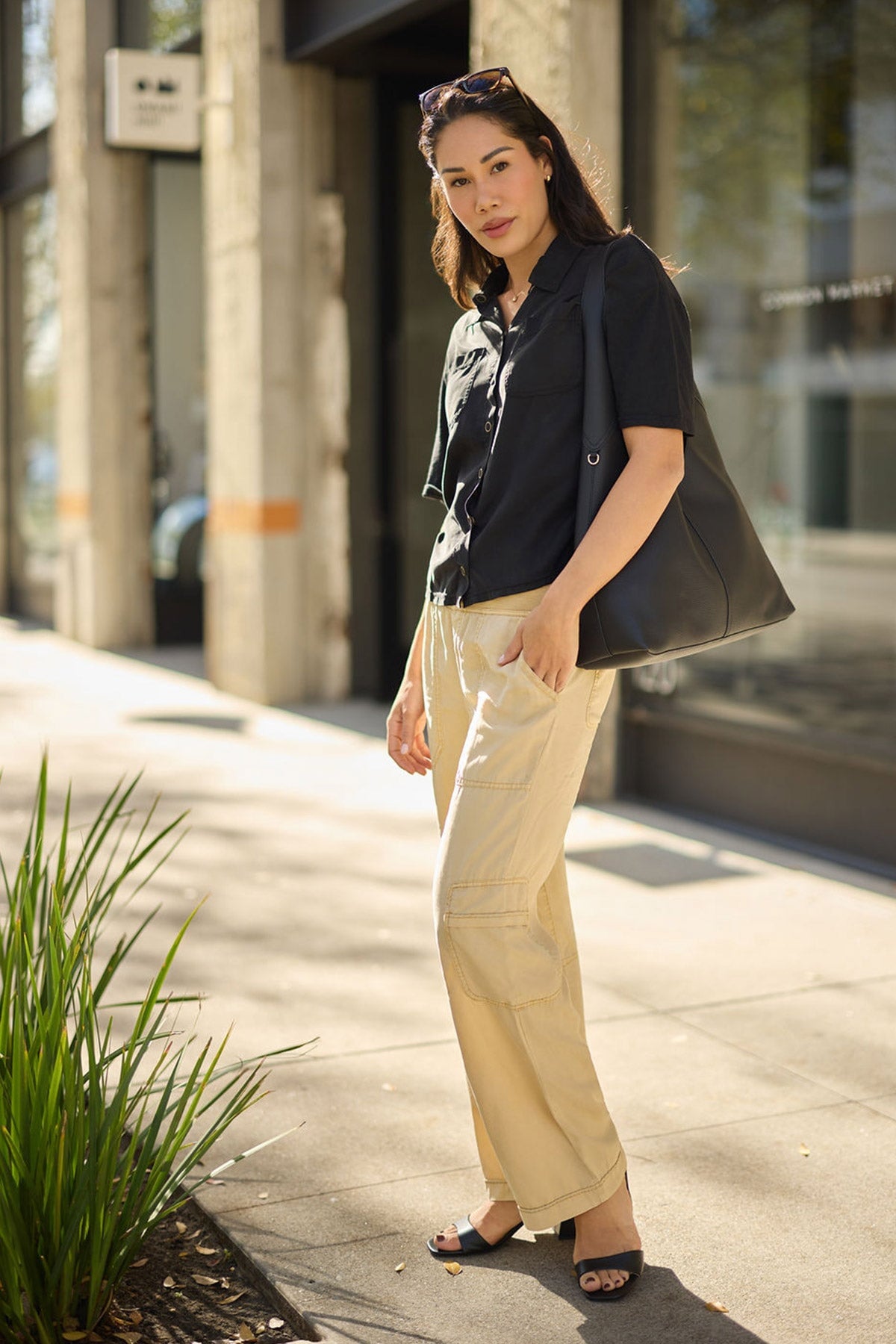 Taran Tencel Twill Straight Leg Cargo Pull-On Pant Raffia Pigment - XCVI