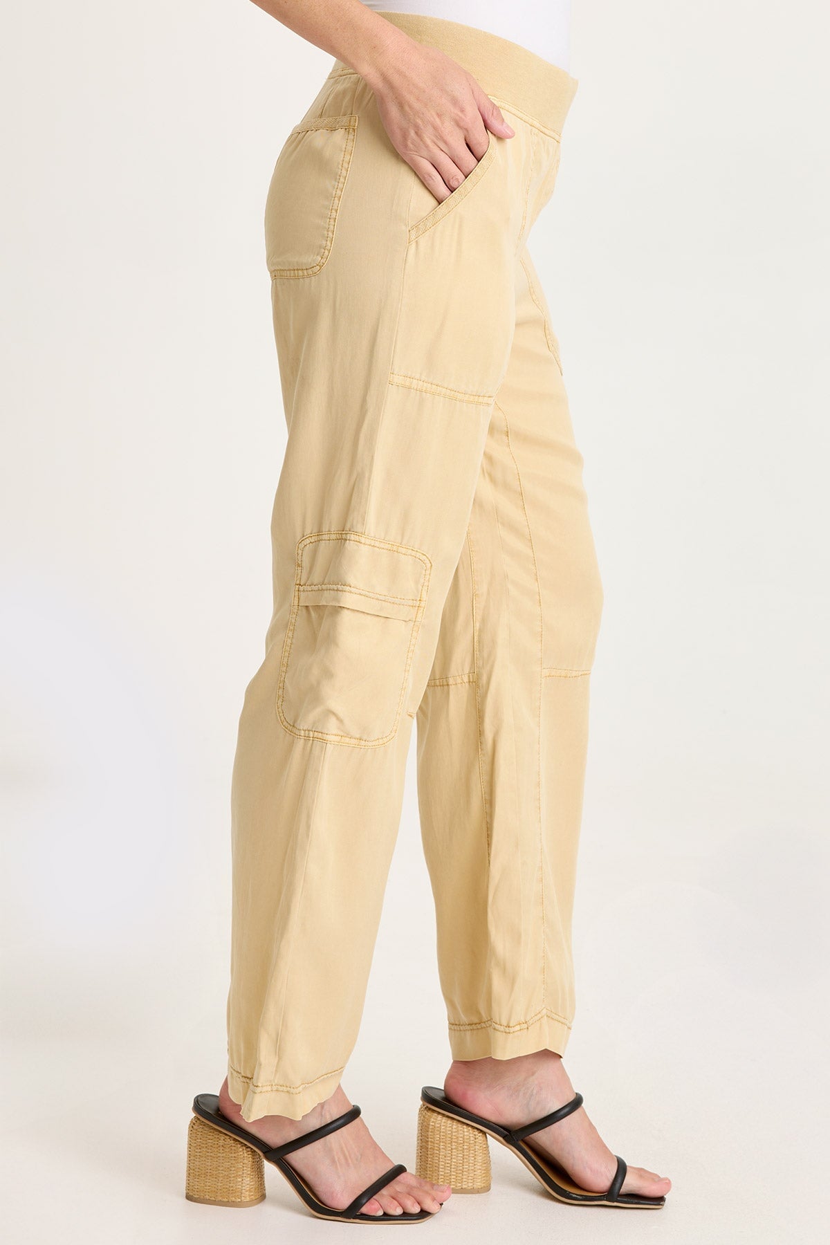 Taran Tencel Twill Straight Leg Cargo Pull-On Pant Raffia Pigment - XCVI