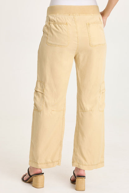 Taran Tencel Twill Straight Leg Cargo Pull-On Pant Raffia Pigment - XCVI
