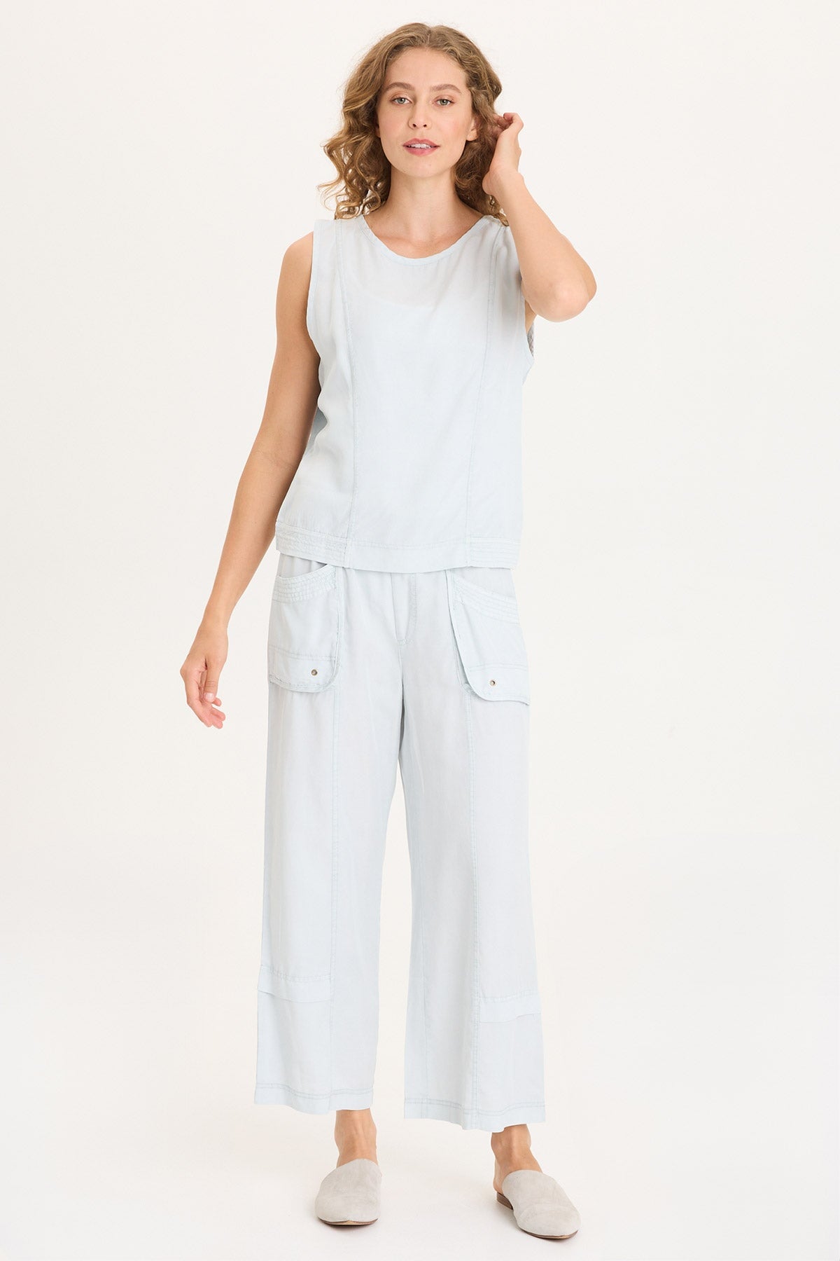 Stitched Hem Twill Front Jersey Back Mixed-Media Davies Tank Carefree Pigment - XCVI