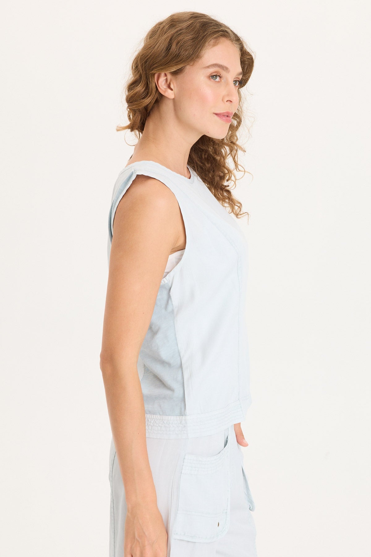 Stitched Hem Twill Front Jersey Back Mixed-Media Davies Tank Carefree Pigment - XCVI