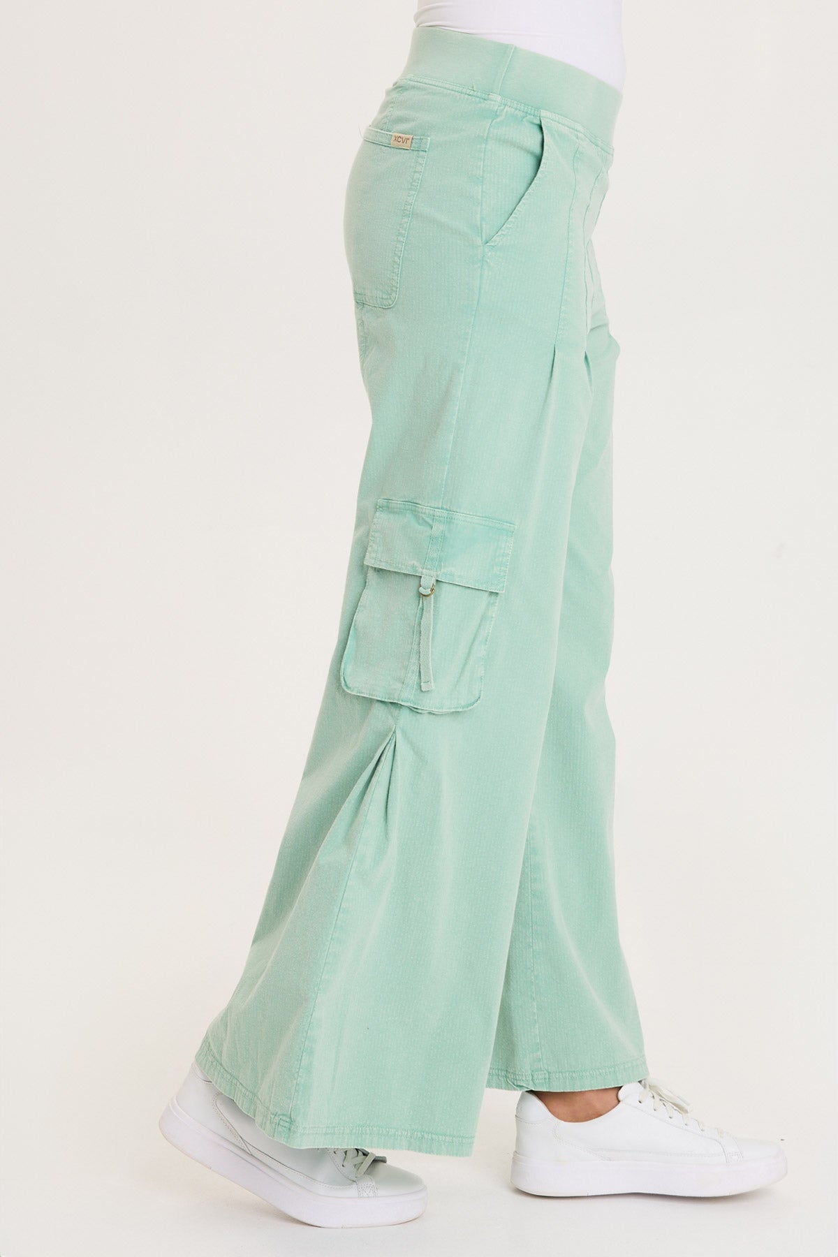 Erwin Side Pleats Wide Leg Cargo Pant Distress Wash Feldspar - XCVI