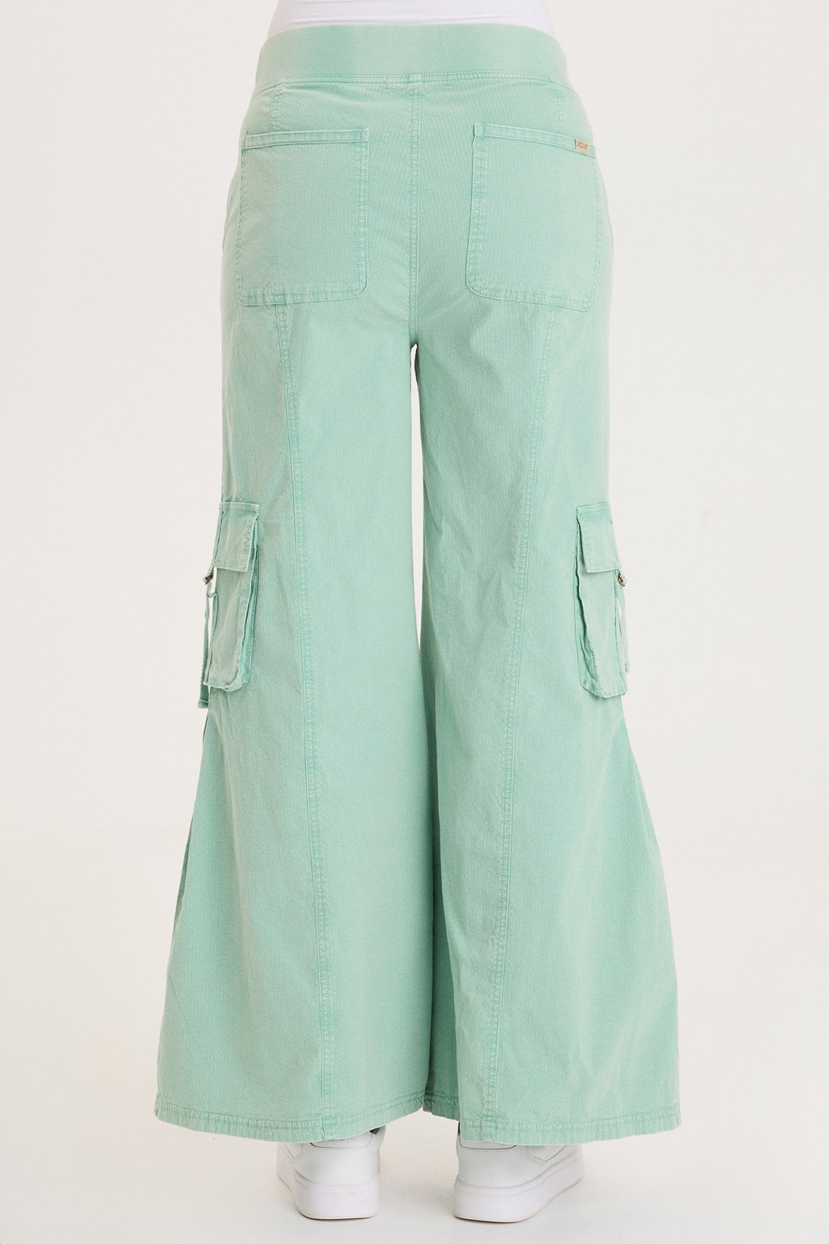 Erwin Side Pleats Wide Leg Cargo Pant Distress Wash Feldspar - XCVI