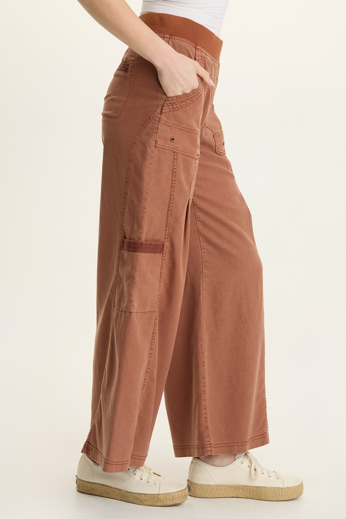 Wearables Tove Twill Cargo Wide-Leg Artisan Pigment - XCVI