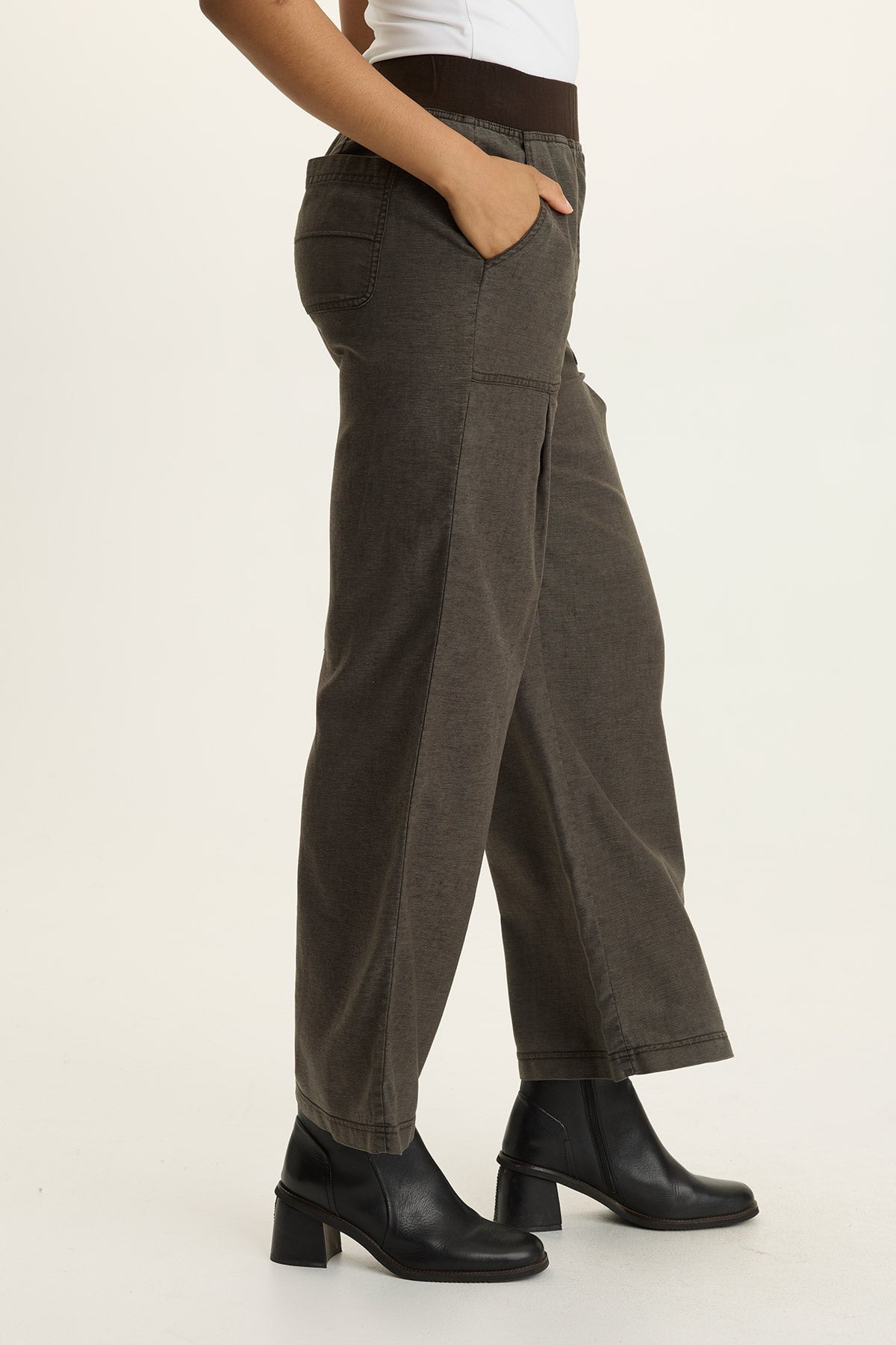 Wearables Riven Twill Wide-Leg Pant Intergalactic - XCVI