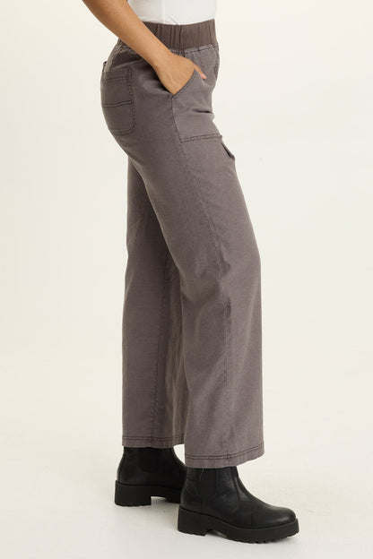 Wearables Riven Twill Wide-Leg Pant Charcoal - XCVI