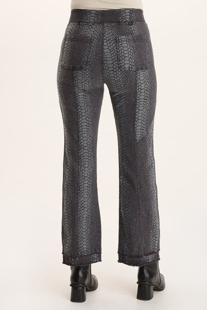Askell Textured Jacquard Pull-On Flare Pant Ashlar - XCVI