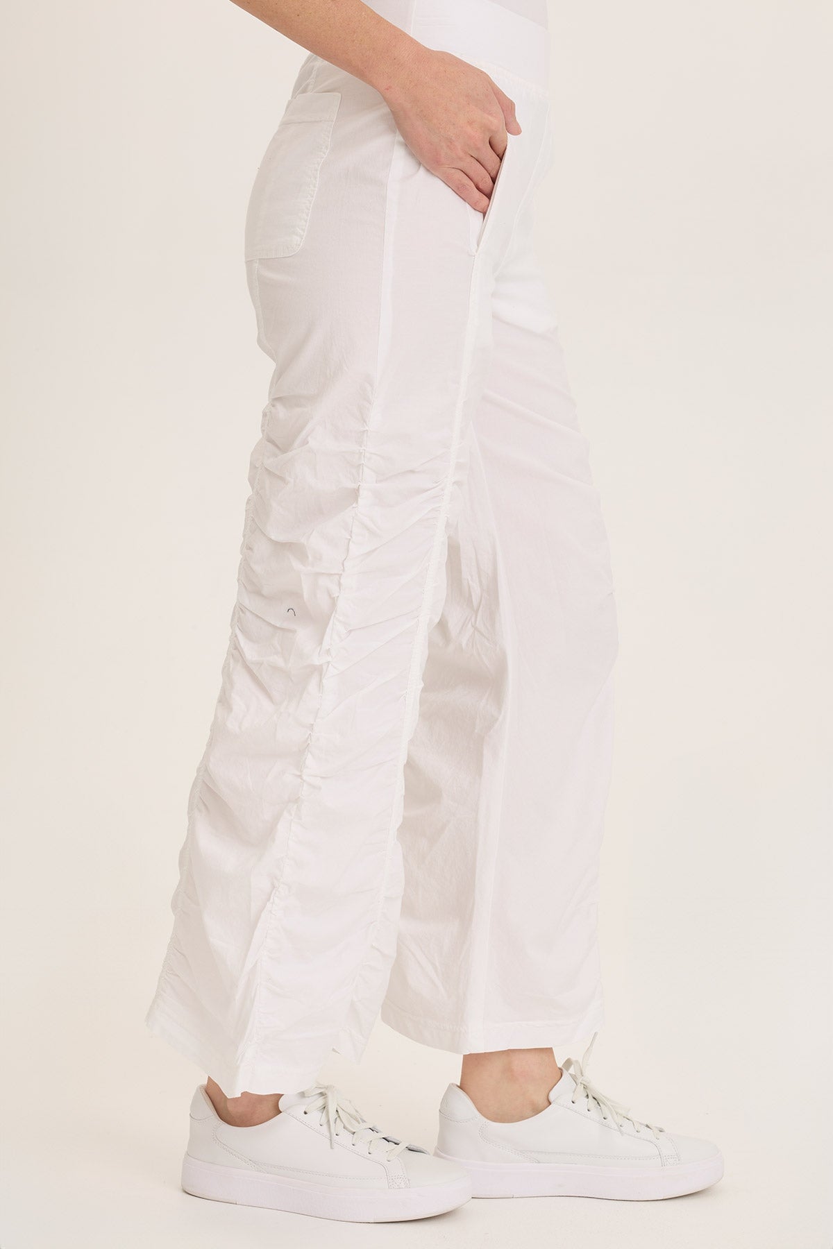 Wearables Naola Stretch Poplin Ruched Flare Gaucho Pant White - XCVI