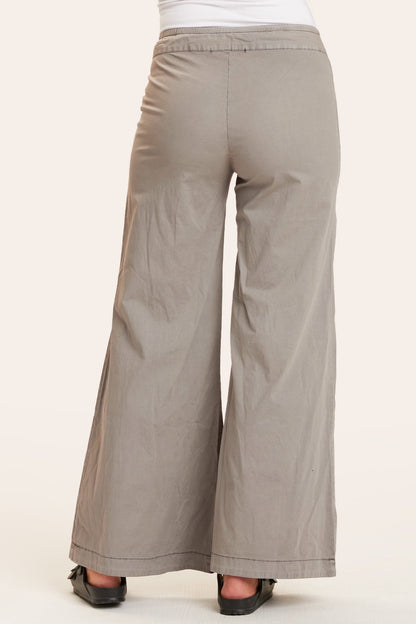 Terraced Wide Leg Pant in Frost  - XCVI